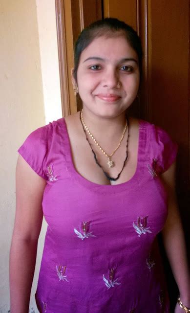 indian bhabhi pussy pics|Desi Indian bhabhi ki cute puppy : 14 Nude Pics 